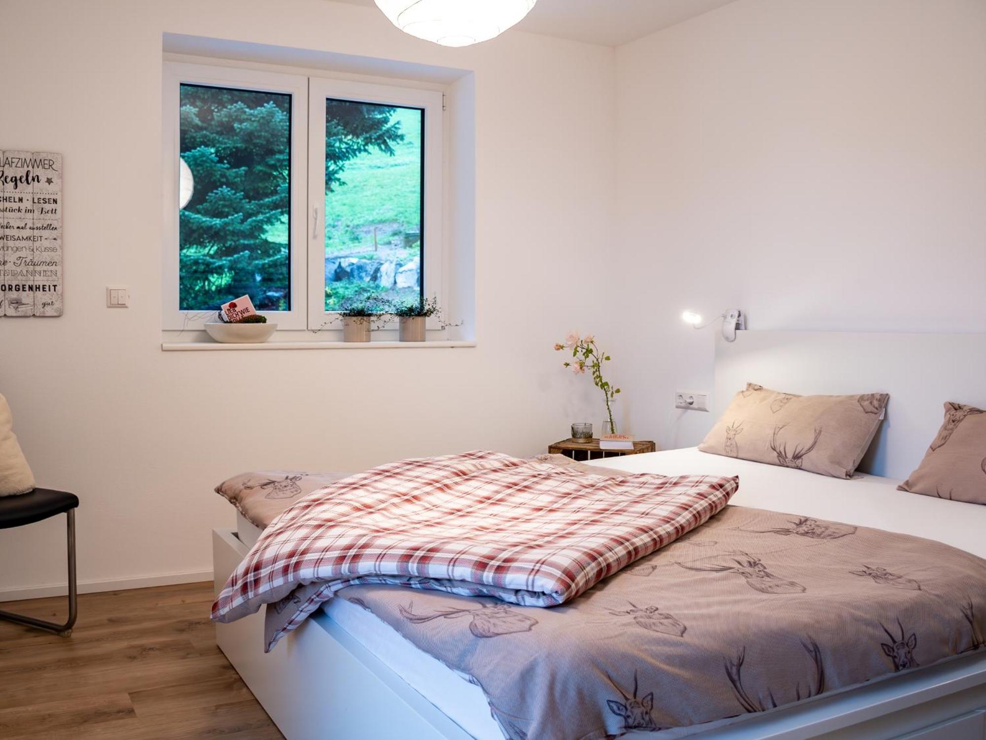 האוסאך Ferienhaus Wendelinus Mit Pool & Sauna מראה חיצוני תמונה