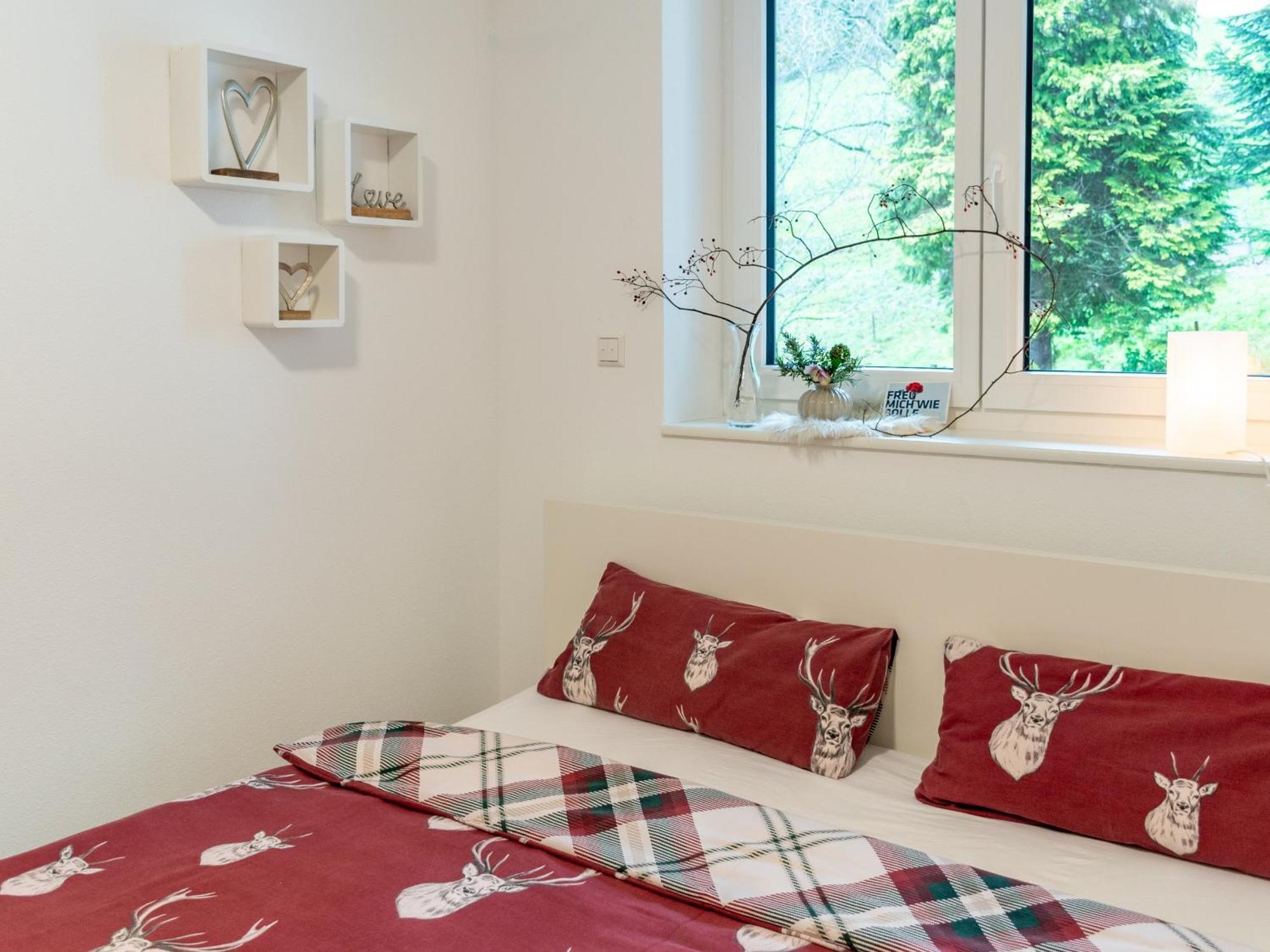 האוסאך Ferienhaus Wendelinus Mit Pool & Sauna מראה חיצוני תמונה